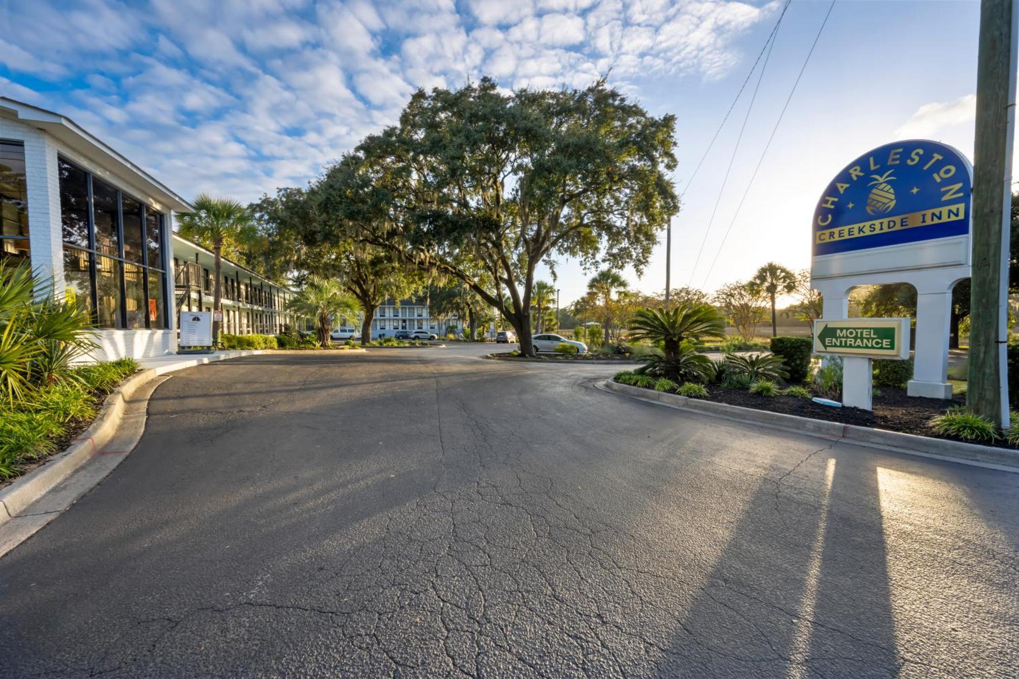 Charleston Creekside Inn מראה חיצוני תמונה