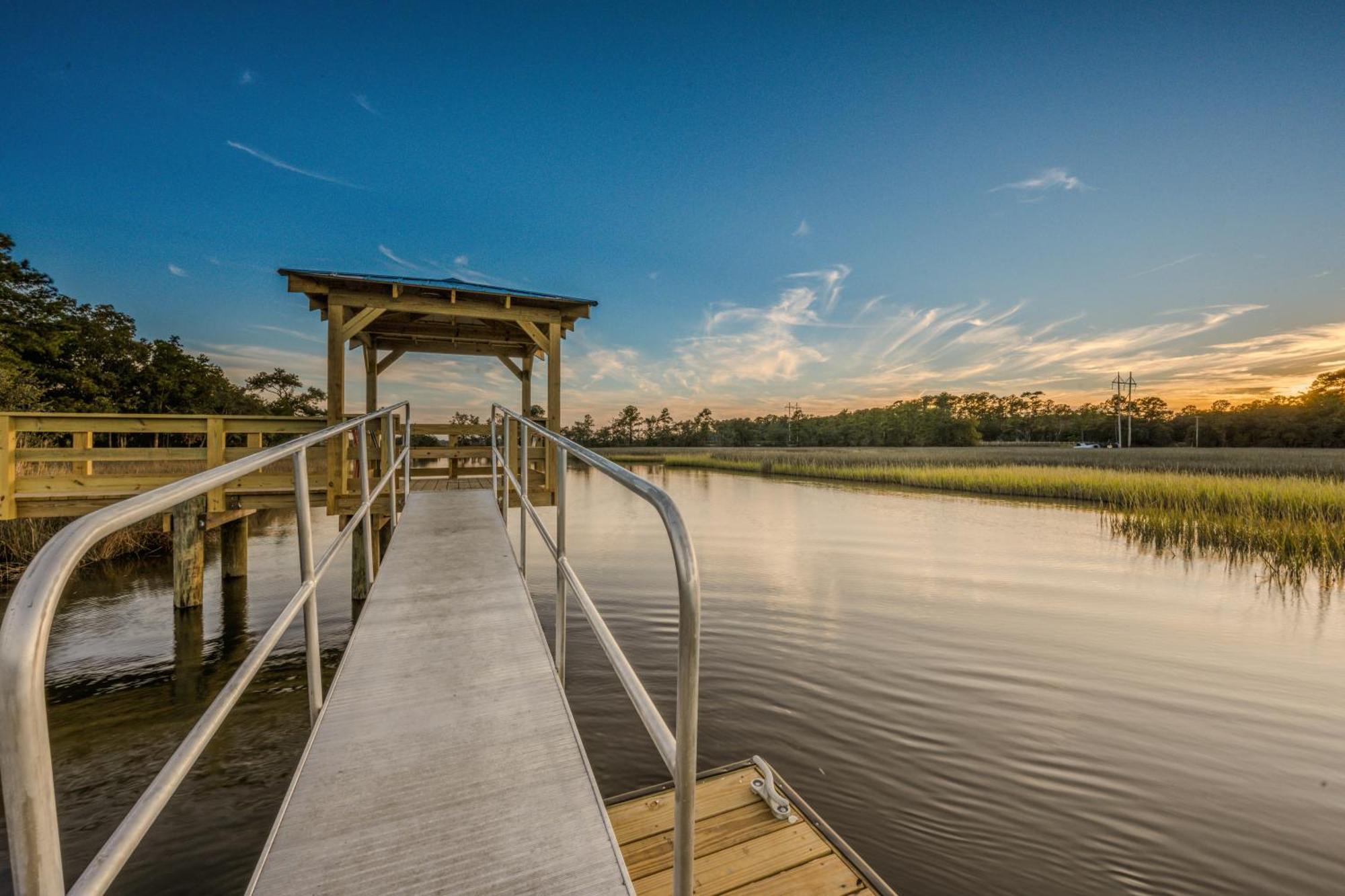 Charleston Creekside Inn מראה חיצוני תמונה