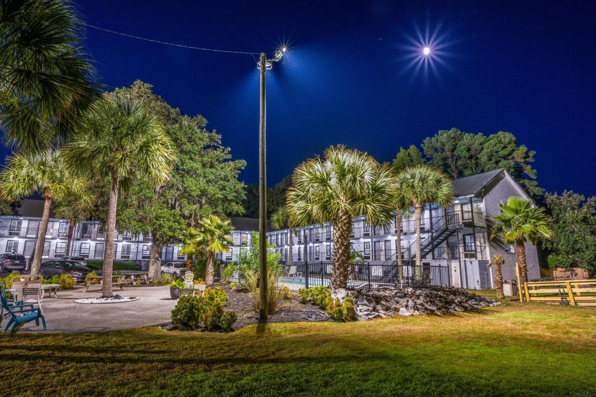 Charleston Creekside Inn מראה חיצוני תמונה