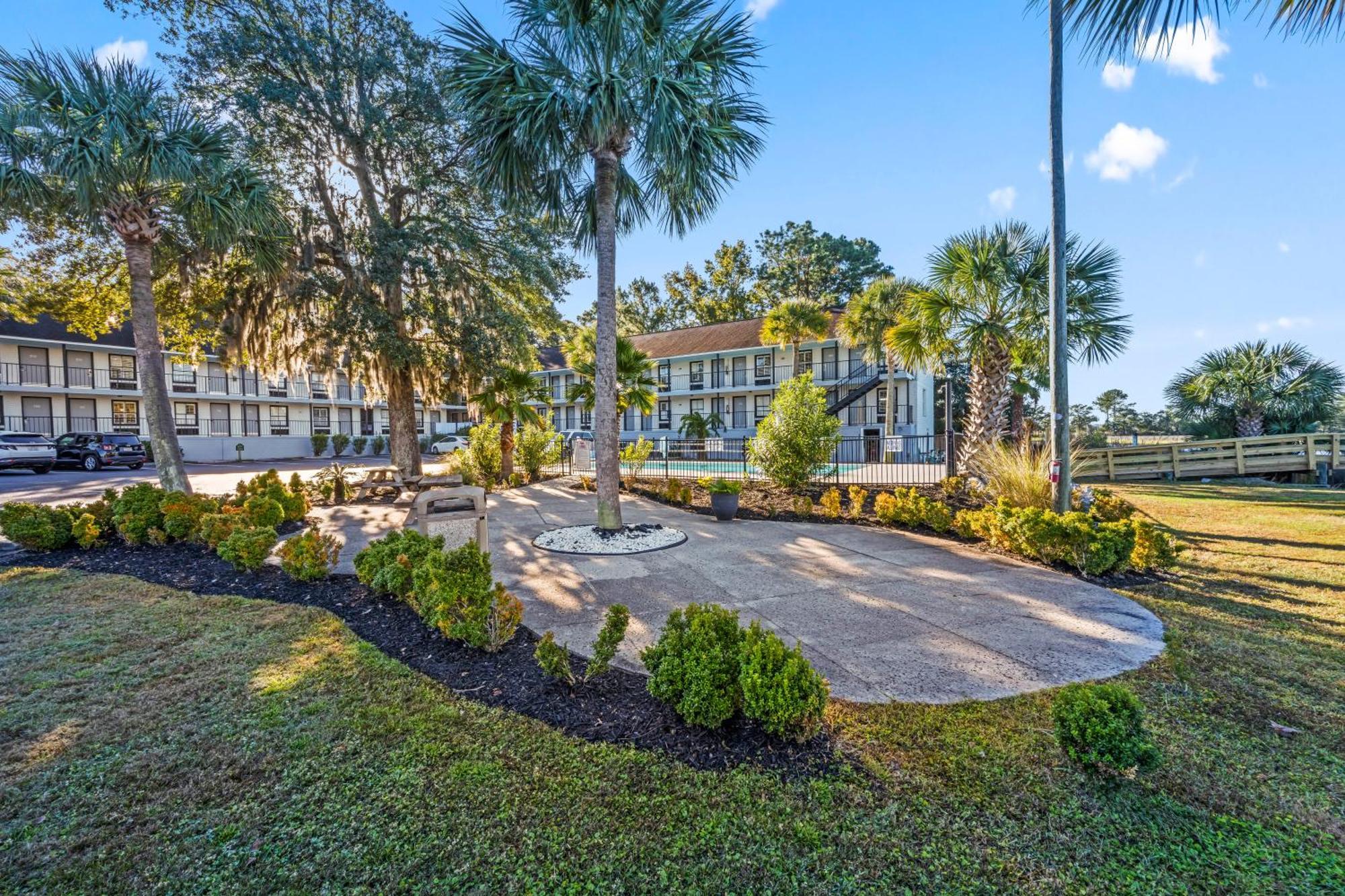 Charleston Creekside Inn מראה חיצוני תמונה