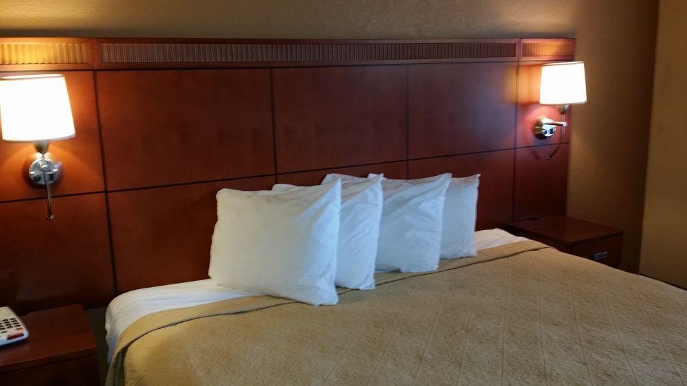 Charleston Creekside Inn מראה חיצוני תמונה